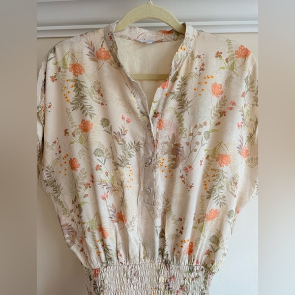 OLIVACEOUS SMOCKED WAIST DRESS SZ L - Picture 3 of 6